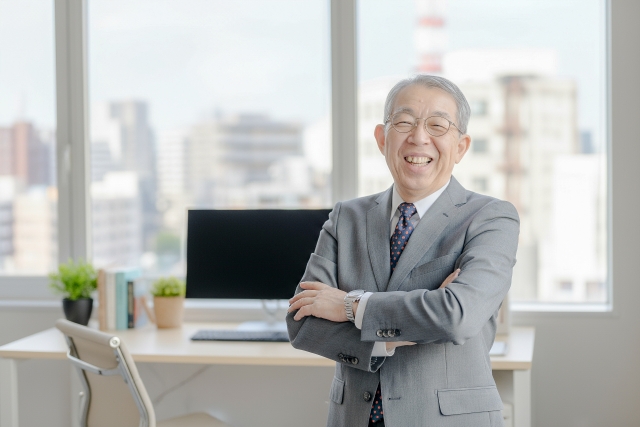 定年は必要ですか？